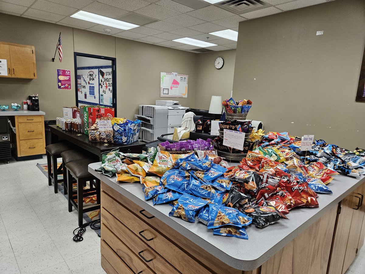 HaggardEagles's tweet photo. Thank you to our awesome PTA!  We SOAR with gratitude for all that you do to support us. 💙🦅 https://t.co/qiBma3JOsE