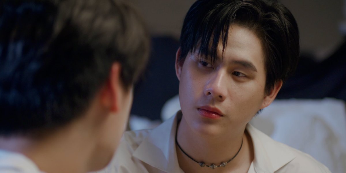 GMMTV's tweet photo. น้องเต้ยดูเป็นเด็กน้อยของพี่คิวเสมอไป #WeAreSeriesEP3 
@winny_thanawin @satangktp https://t.co/s6yNY4Peqj