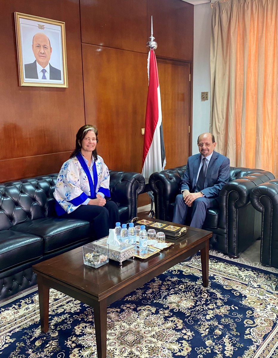 I congratulated H.E. Dr. Shaya Mohsin Zindani on his recent appointment as Minister of Foreign Affairs of Yemen. Valuable discussions on 🇩🇰🇾🇪 bilateral relations and the regional situation. @yemen_mofa #Denmark #Yemen