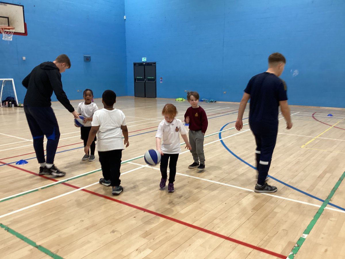 We had a fab time participating in the KS1 multi-sports challenge event this week. Children could experience different athletics events, basketball skills and boccia. We had lots of fun thanks to the fab work of @WestNotts students and @MansfieldSGO!