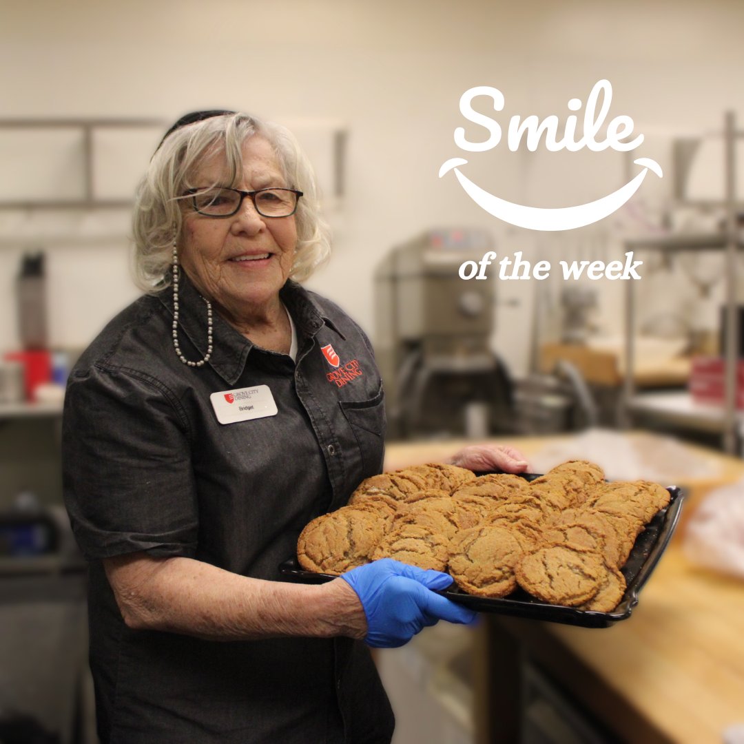 Meet our smile of the week, Bridget! This sweet soul keeps our treats fully stocked at HICKS, including these amazing Molasses cookies. Stop by and say hi!🍪💕

#GroveCityDining #EmployeeAppreciation #Smileoftheweek