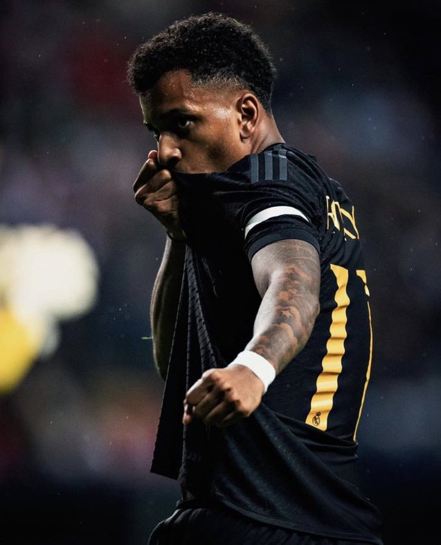 Curiosidade: com o gol de hoje, Rodrygo chegou a marca de uma participação em gol a cada 85 minutos contra o Manchester City! ⚡️ São 4 gols e 1 assistências contra o time de Pep Guardiola! ⚽️