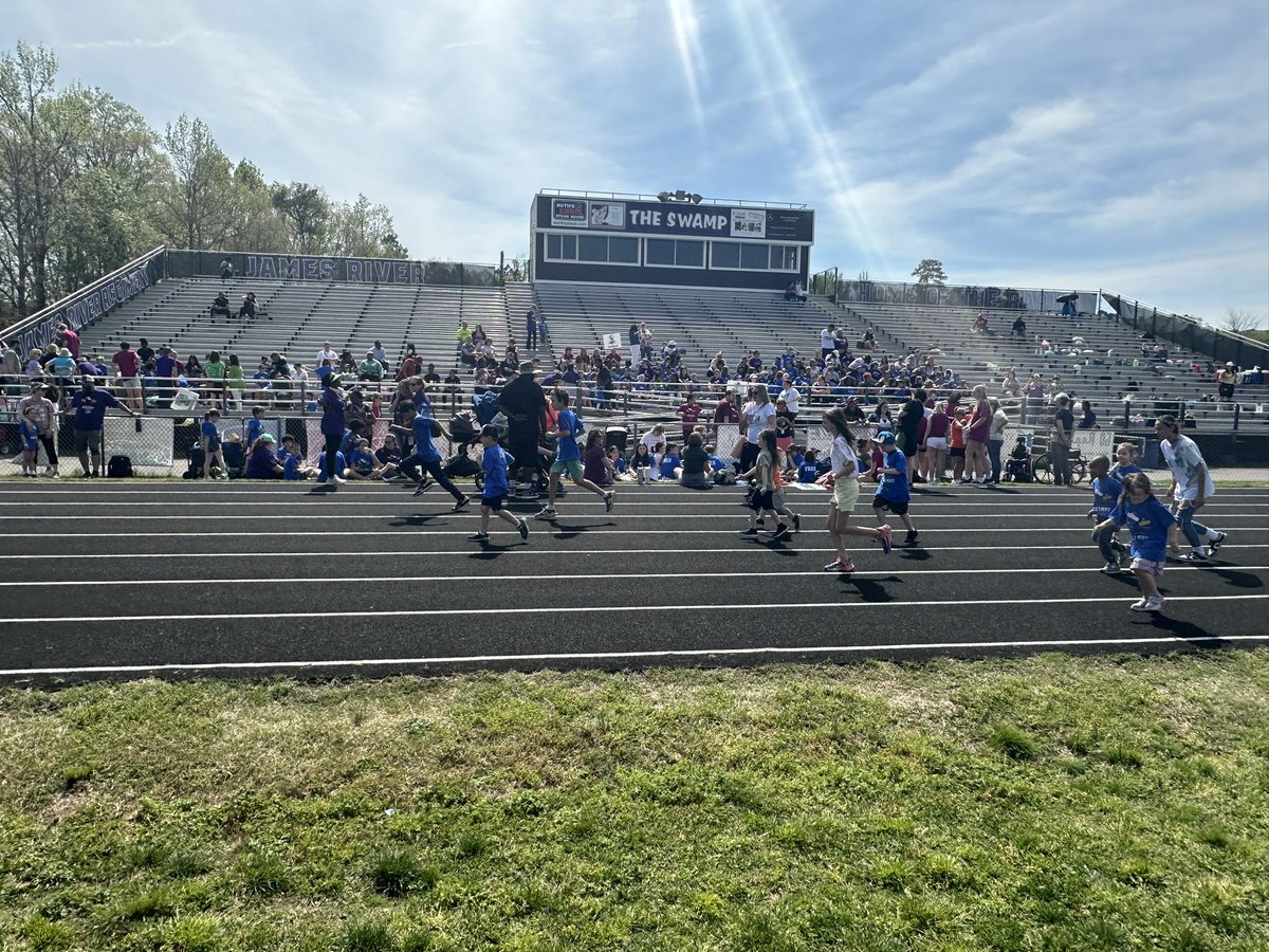 CCPS HPE (@ccpshpe) on Twitter photo Always thrilled to be out at the Little Feet Meet at James River High School. What an incredible event. <a href="/SOlympicsVA/">Special Olympics Virginia</a> <a href="/rapidpride/">James River HS</a> <a href="/ccpsinfo/">Chesterfield Schools</a> #oneccps Always thrilled to be out at the Little Feet Meet at James River High School. What an incredible event. <a href="/SOlympicsVA/">Special Olympics Virginia</a> <a href="/rapidpride/">James River HS</a> <a href="/ccpsinfo/">Chesterfield Schools</a> #oneccps