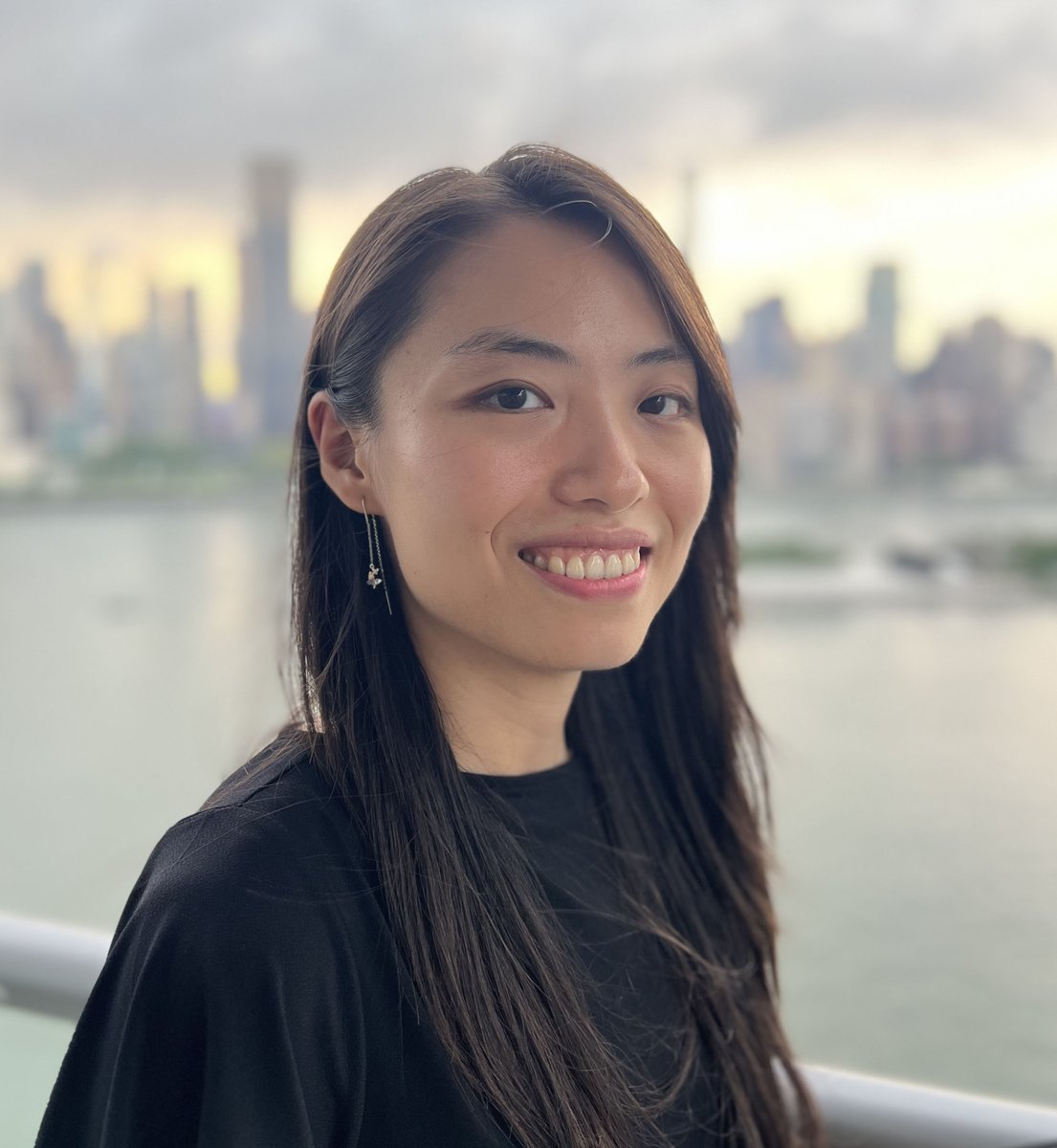 Congratulations to our postdoc, Wenhui Qu, for receiving the @_BrightFocus postdoctoral fellowship award in Alzheimer’s disease! What a great way to wrap up your first year in the lab, with excitement for discoveries to come!