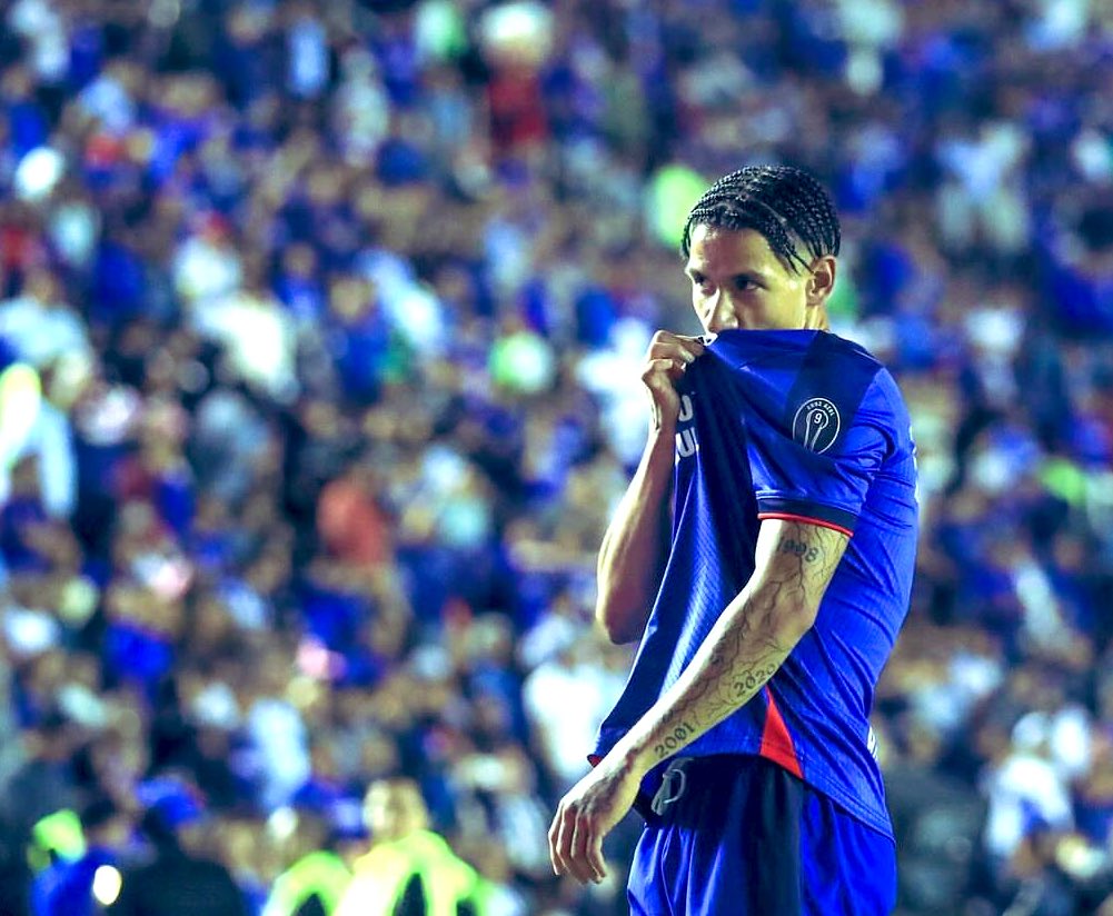 A_EsparzaOteo's tweet photo. 🎫 ¡ BOLETOS PARA CRUZ AZUL VS Atlas! 🚂
 
1⃣ Sigue a @calientesports y a mí 

2⃣ Dale 🔁 y ❤️

3️⃣ Sígueme en IG (@A_EsparzaOteo) 

4️⃣Comenta quién es tu jugador favorito usando el hashtag #MásAcciónMásDiversión 🔥 https://t.co/i3yGMgnOUp