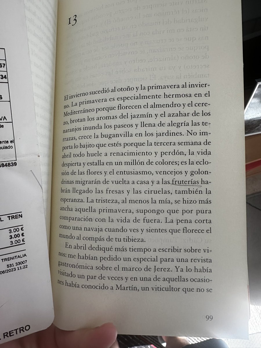 <a href="/jesusterres/">Jesús Terrés</a> al llibre 'Buscaba la belleza', parlant sobre la tercera setmana d'abril, les fruiteries i els renaixements.