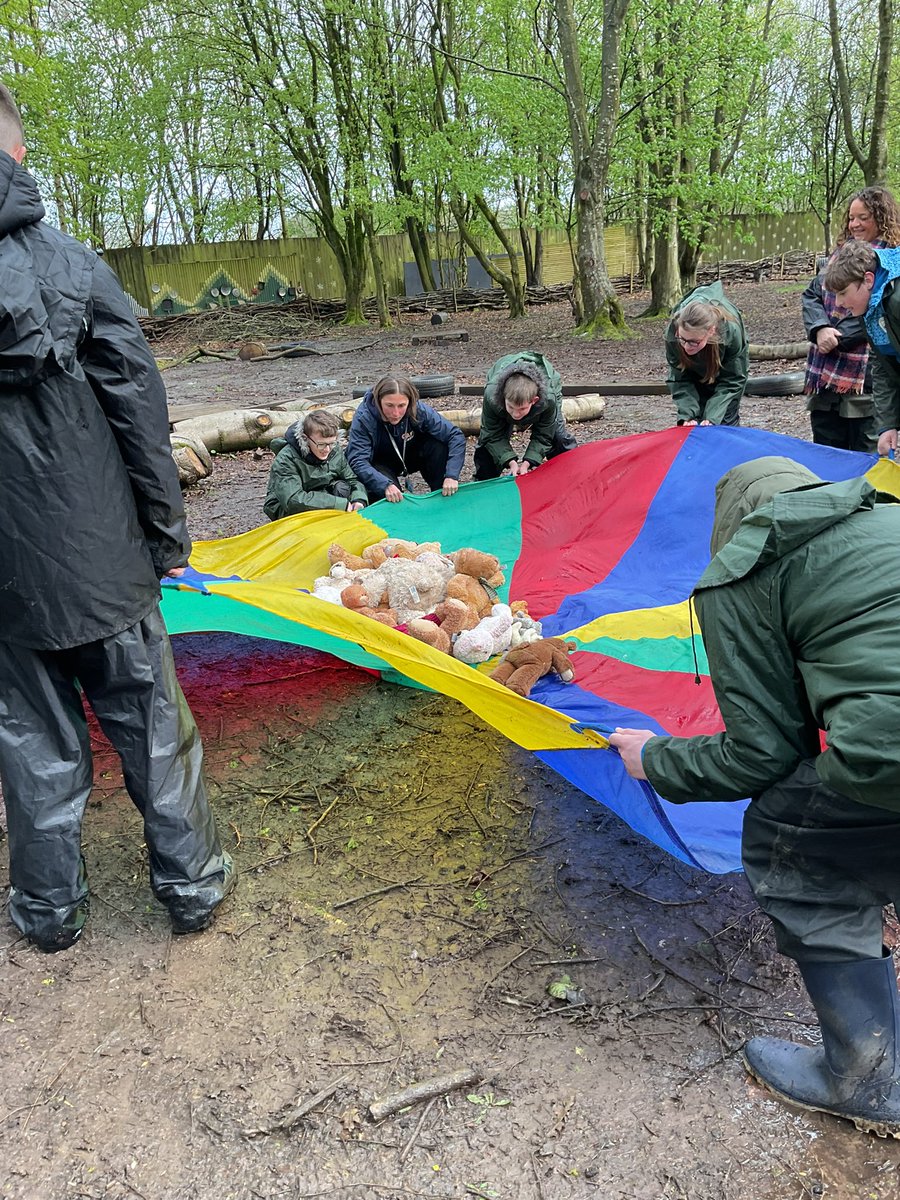 Class 5 had a great time at Forest school @StJohnVianneySc despite the hail and the rain they worked well together and put 100 % effort in. @CAFTcharity Wonderful outdoor classroom #OutdoorAdventures #alternative #curriculum #teamwork