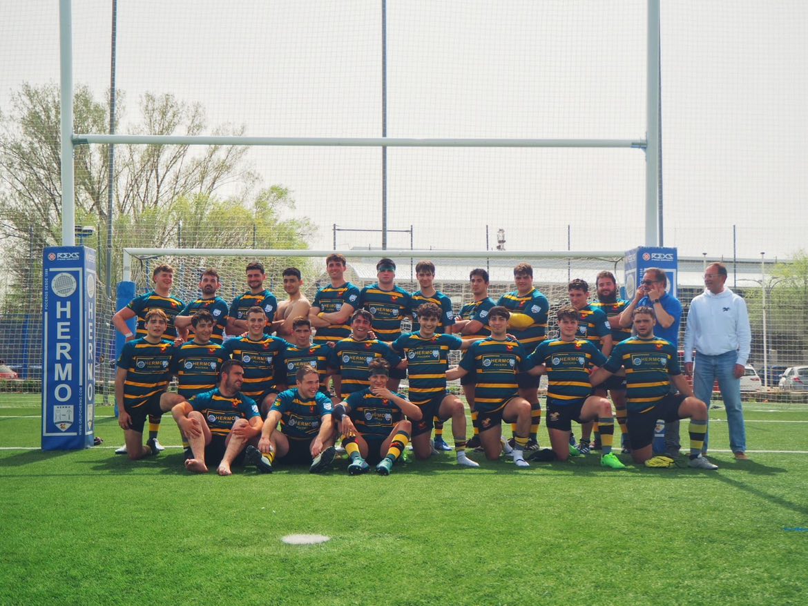 RugbyMadrid's tweet photo. #NuestroRugby ¡ENHORABUENA AL CAMPEÓN!🏆

Desde la FRM felicitamos al @Cisneros_Rugby Z🥇 por proclamarse campeones de Liga - 1ª Cat. Sénior Masculina

👏Enhorabuena a los 3 primeros clasificados, que jugarán la Fase de Ascenso a DHB

🥈@Rugby_SRRC
🥉@sanisidrorugby

#RugbyMadrid https://t.co/ufJFFgUtpL