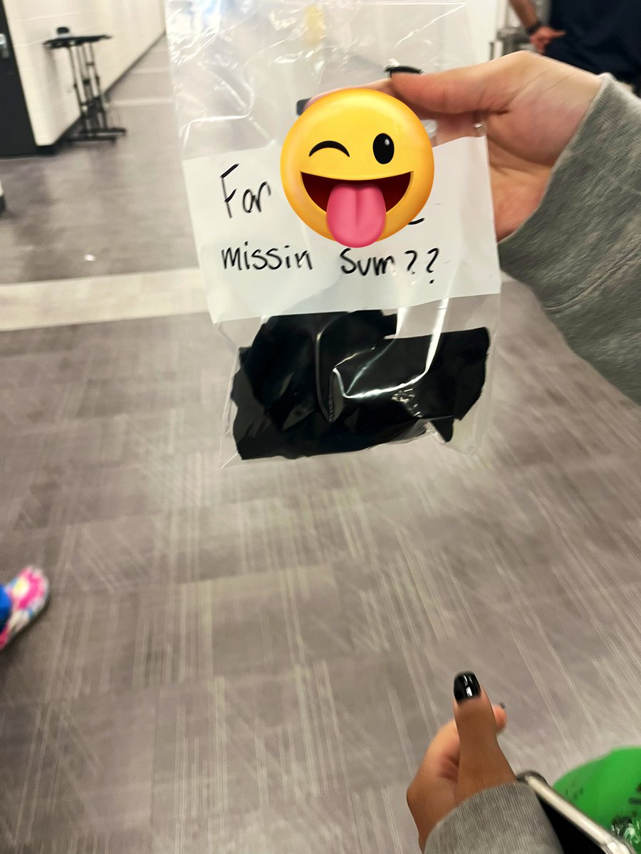 myaaaspg's tweet image. #nottheone #standingonbusiness #Nike #crazygirl #dontplay