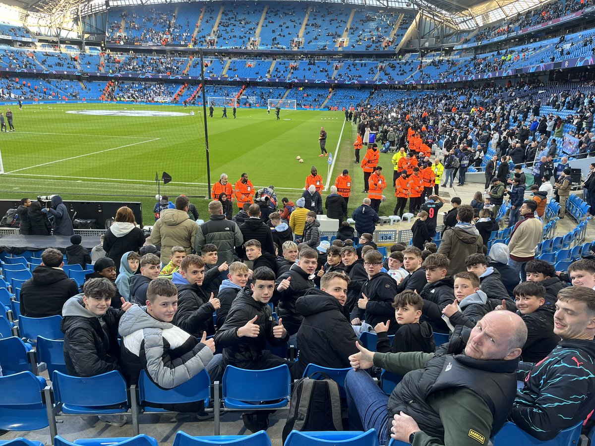 And the main event awaits. Man City vs Real Madrid Champions League Quarter-Final ⚽️ 🏆