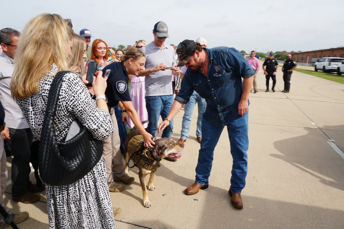 THE Cole Hauser, aka Rip from @yellowstone was appointed an honorary Fort Worth Police Officer today by Chief Noakes as a small token for his respect and support for the men & women in blue who serve our community and our military members and veterans. We can’t wait to brew his