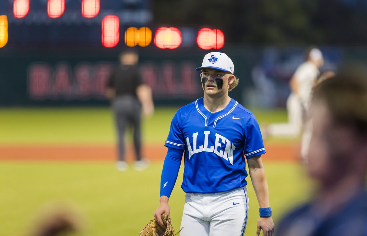 Congratulations to Brady Coe, Sr, Allen for being named the Diamond Pro 6A Pitcher of the Week – 8 IP, 2 H, 0 R, 15 K, 1 BB, Win, CGSO @allen_baseball @Jwilsonbaseball @bradycoe6 @Diamondpropgp @TxHS_Baseball txhighschoolbaseball.com Photo credit to Paula Mason Photography