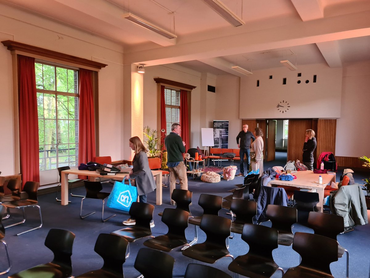 Vanavond, zoals op elke woensdagavond, druk aan het repeteren olv onze regisseur #CasperCoenegracht.