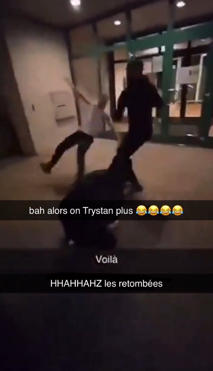 EXCLULEAKS's tweet photo. C’est un truc de fou un mec a fait 200km pour frapper trystan chaton😂
Je vous ai mis la video sur mon canal en bio🌶️
#leak #nasdas #trystan #chaton #exclu #Nasdas #tiktok https://t.co/wQKmEHb2Wg