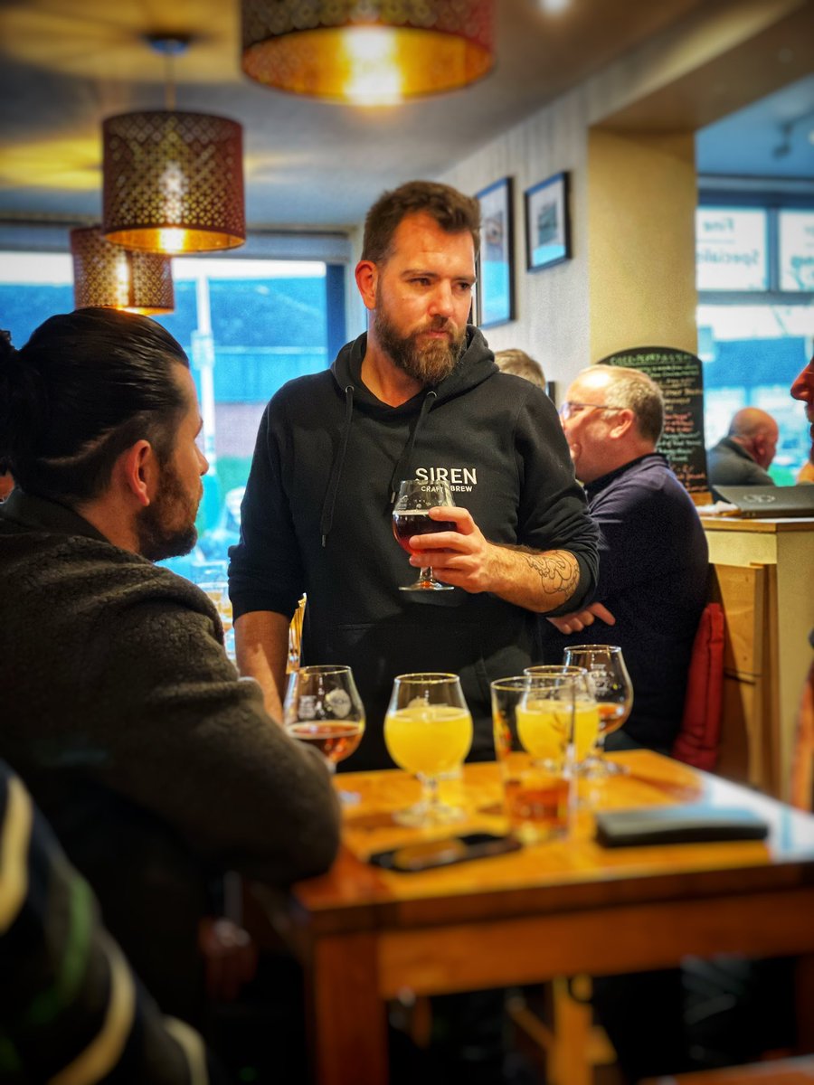 Beer chat with <a href="/SirenCraftBrew/">Siren Craft Brew</a> this evening #beereducation