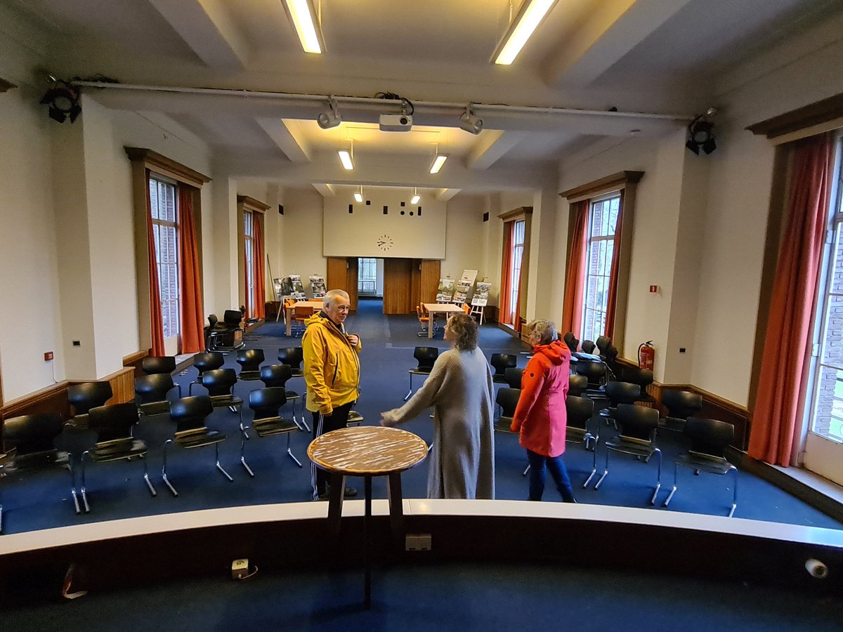 En we treden op op een bijzondere #Arnhemse plek <a href="/ArnhemsBuiten/">ArnhemsBuiten</a>. Is voor ons een terugkeer naar een locatie waar we eerder waren. Dit keer in Podium B30. Dank voor alle support vanuit <a href="/ArnhemsBuiten/">ArnhemsBuiten</a>!