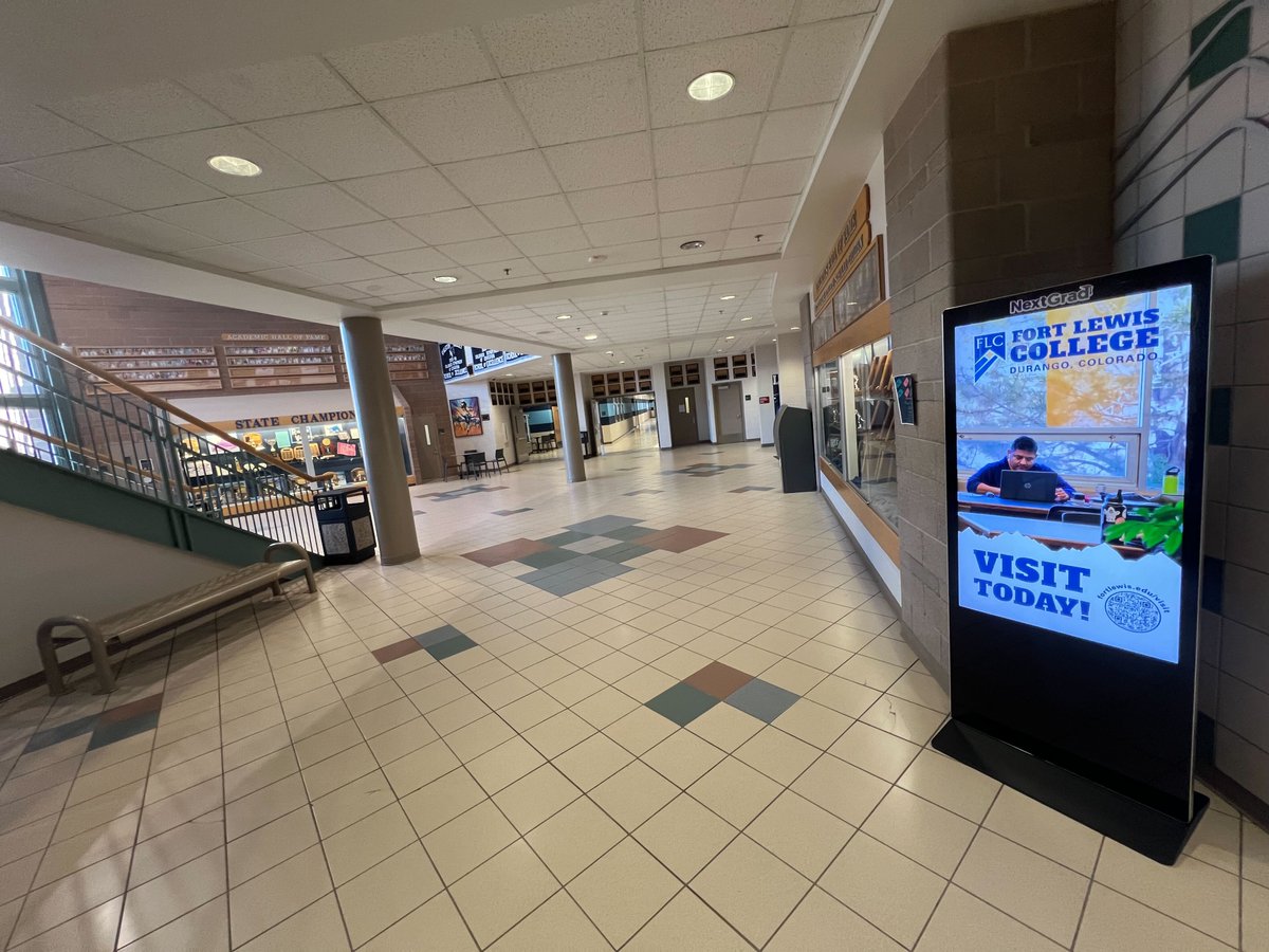 mmkincart's tweet photo. I am excited to announce that @RValleyMustangs in @JeffcoSchoolsCo is now a new partner school in the @NextGradNetwork. Hey #Colorado #HigherEd now is your chance to get your spring visits options in front of their students --contact @RyanB0430 for more info. #TeamNextGrad💜 https://t.co/1rw7Cfy83c