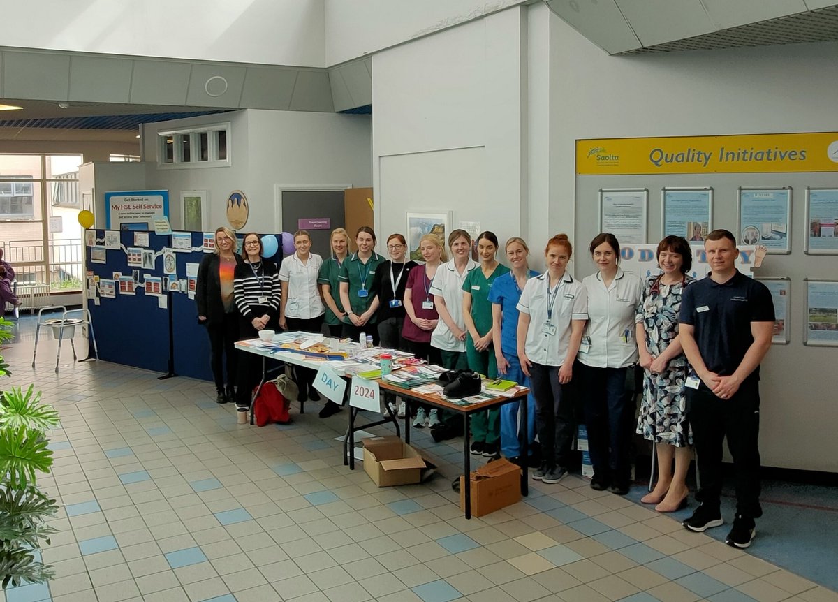 Delighted to celebrate 🥳 #HSCPDay2024 at #SligoUniversityHospital 🏥 today with our wonderful & dedicated #HSCP colleagues. Thanks to @WeHSCPs Ruth Kilcawley for celebrating with us in #Sligo This year's theme is 'Working in Partnership' 🤝 #HSCPDeliver #HSCP