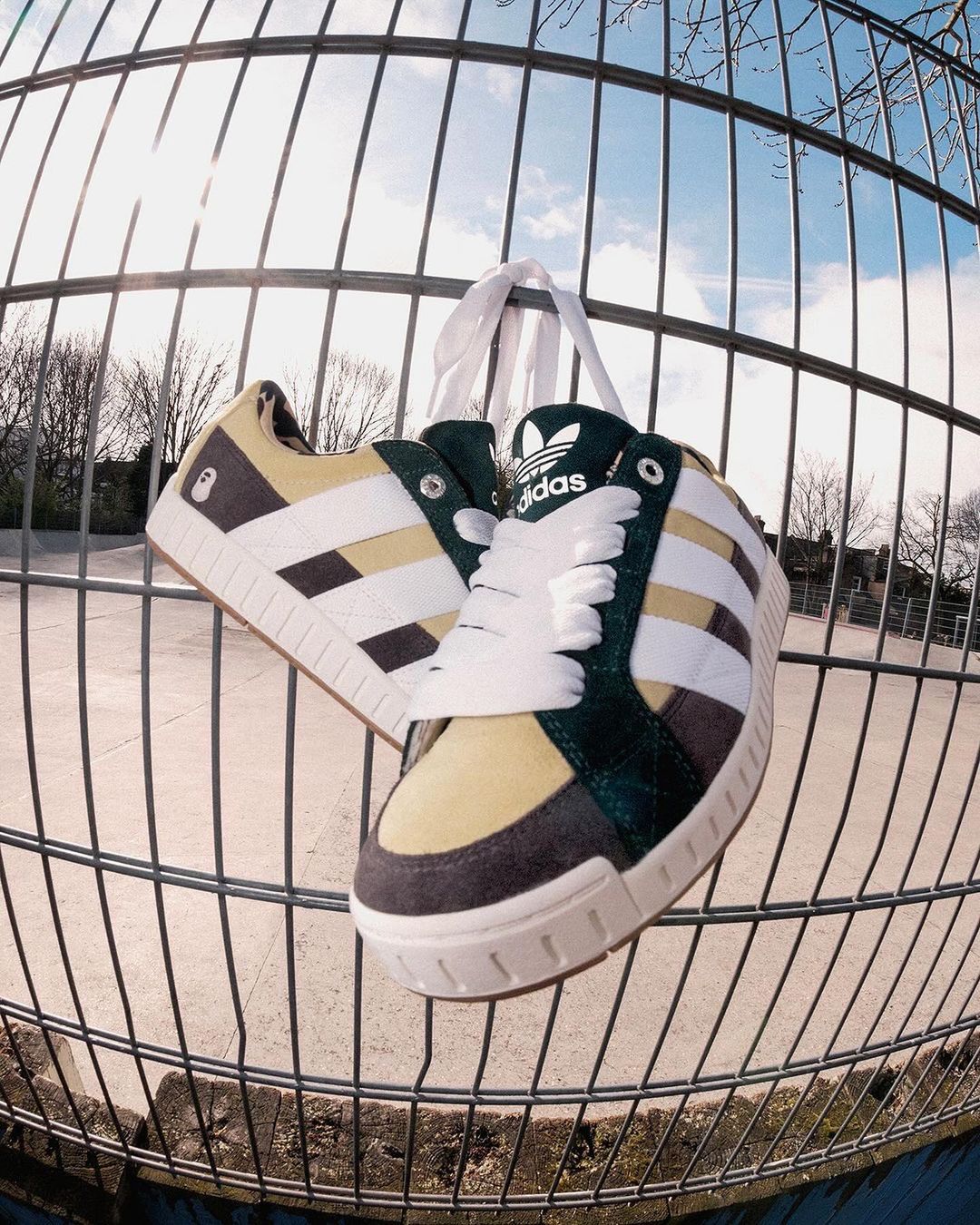 Skate shoes with hidden pocket best sale