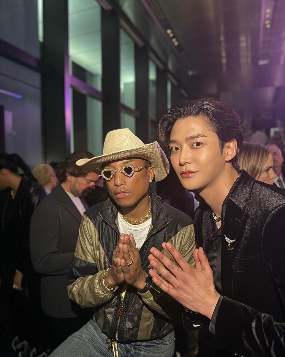 RowoonFrance's tweet photo. Instagram || 14.04.2024

Rowoon durant l'événement Tiffany &amp; Co

@Pharrell la légende de tous les temps 🫣

#ROWOON
--------------
© ewsbdi
-Woo https://t.co/ELQViF2XUZ