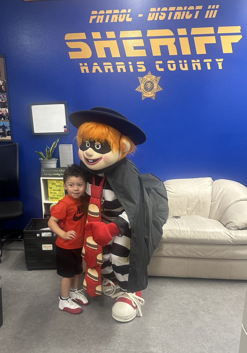 HCSO District 3 would like to thank McDonald's for providing lunch to our teammates at the station. We also had a blast hanging out with the Hamburgler. #HouNews