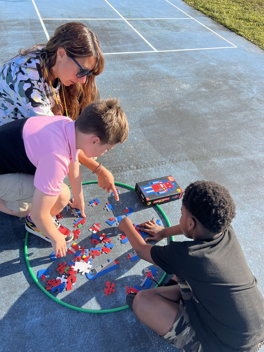 Jennifer Benn Tirado tweet media