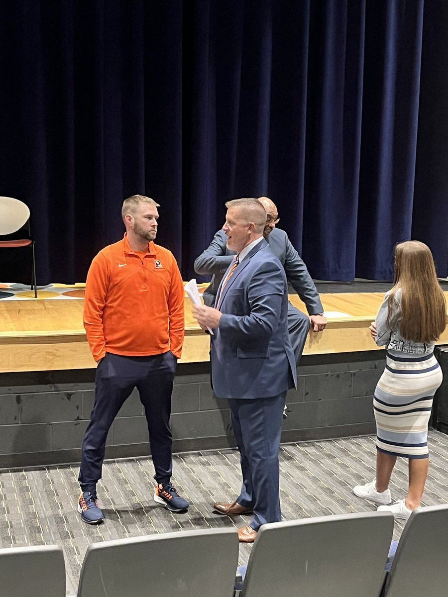 🚨BREAKING: Former Kearsley and North Branch head coach Jeremy Ferman has been named the new head coach at #Powers🏈 @Powers_Football|@PCHS_AD