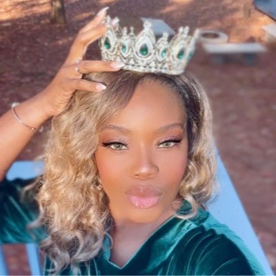 WhatTheCessilye's tweet photo. #NewProfilePic https://t.co/gENQxLFKI2