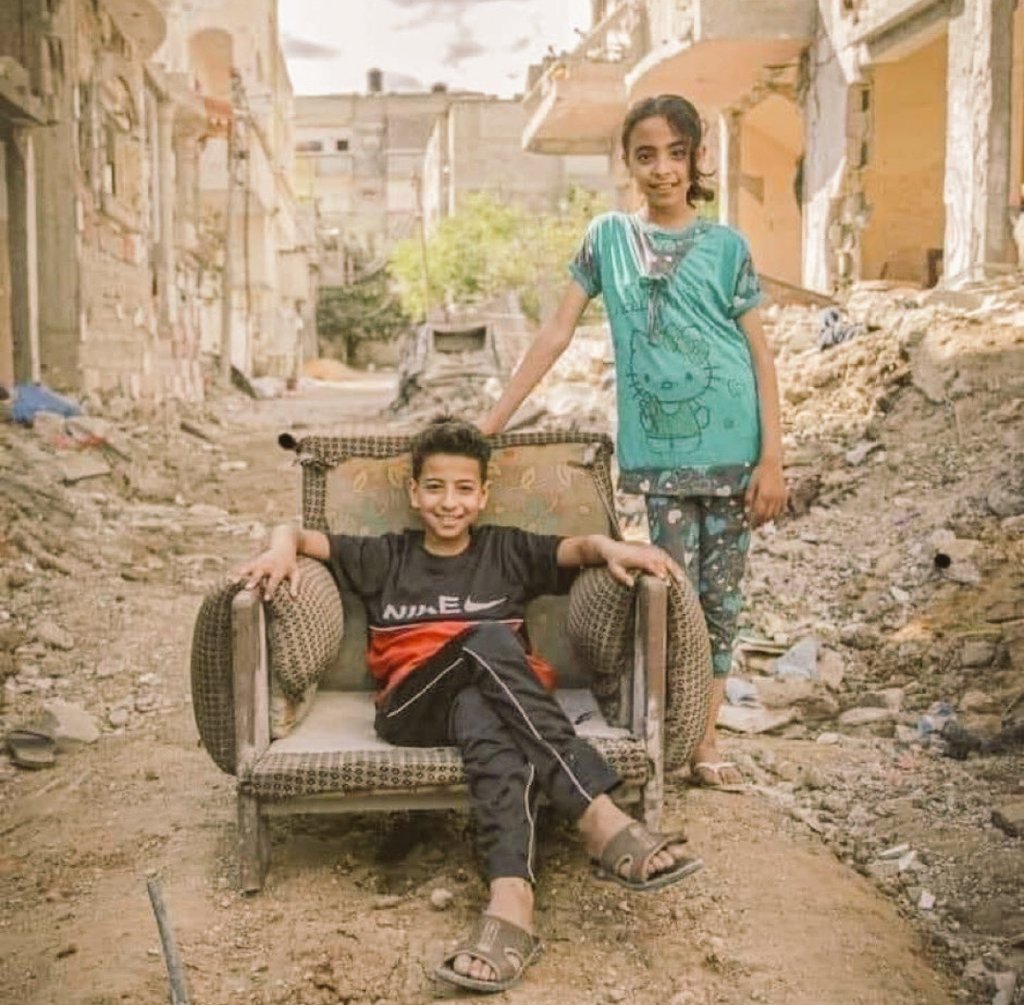 #Gazze
Şeyh Yasinler bitmez, milyon milyon doğarlar...