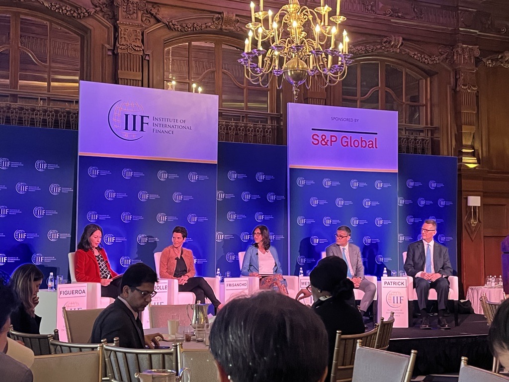What are the key challenges to sustaining growth in #LatAm? @PaolaGuscoffIIF leads a discussion with @bollemdb @PIIE, @VeronicaFrisan1 @AgendaCAF, Mario Mesquita @itau, and Mark Patrick @TIAA #IIFinDC