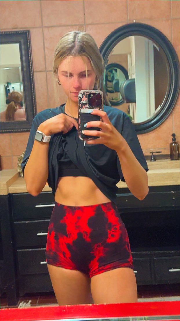 Lexi Smith tweet media