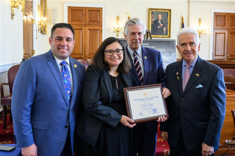 Yesterday I presented the Crime Survivors and Justice Caucus’ Allied Professional Award to Arlington's Candice Lopez for her work to prevent violence and support survivors! Thank you @repjimcosta @repdesposito for recognizing those making a difference in our communities.