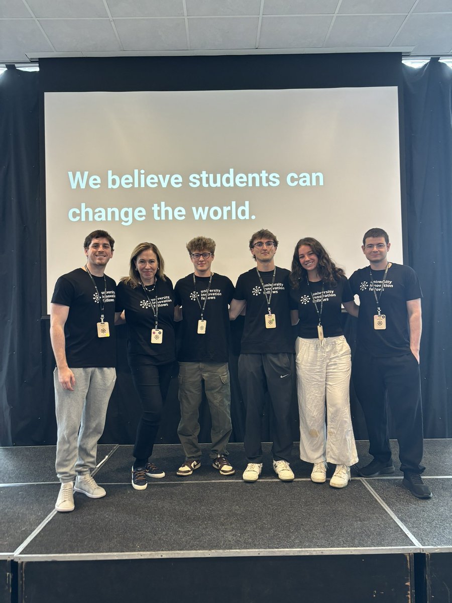 DohertyCenter's tweet image. Here is our UIF Elon cohort in Amsterdam last weekend at the Design Lab University of Twente! This was an amazing opportunity for these five students to meet other @uifellows from around the world. They got to participate in design thinking workshops, exercises, and activities!