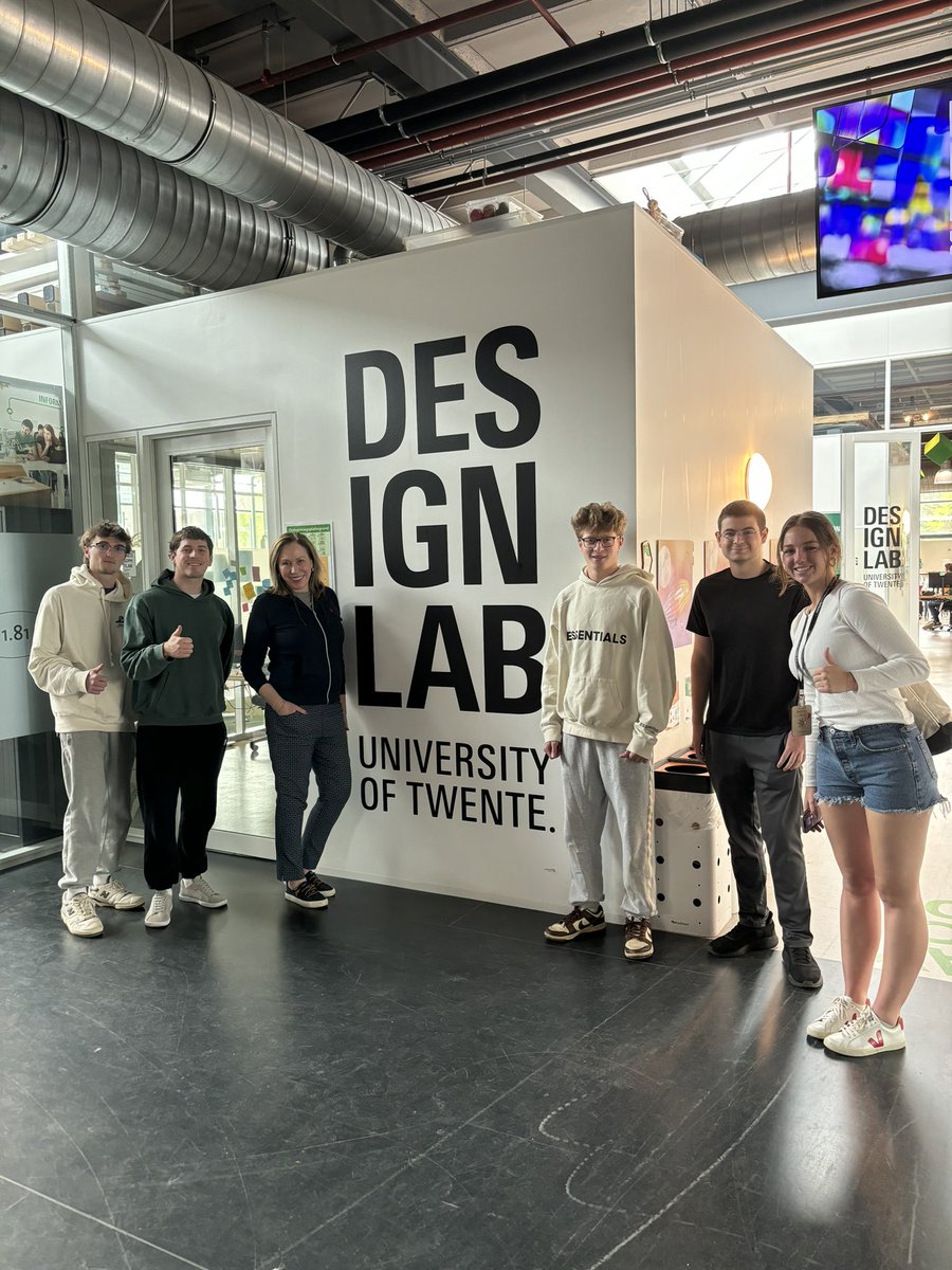 DohertyCenter's tweet image. Here is our UIF Elon cohort in Amsterdam last weekend at the Design Lab University of Twente! This was an amazing opportunity for these five students to meet other @uifellows from around the world. They got to participate in design thinking workshops, exercises, and activities!