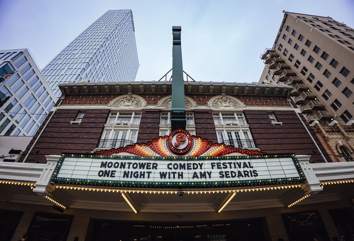 Where our boozers, users, and losers @@@? Kicked off Week 2 with Amy Sedaris 🤩 📸: @RachelParkerPix