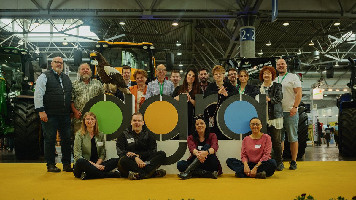 agraMesse's tweet photo. 😊❤️ Wir sind immernoch überwältigt - 51.706 Besucher und 792 Aussteller konnten wir in diesem Jahr bei der #agra2024 begrüßen! Wir sagen an dieser Stelle von ganzem Herzen #Dankeschön! ❤️😊 https://t.co/SR1xavnR2n