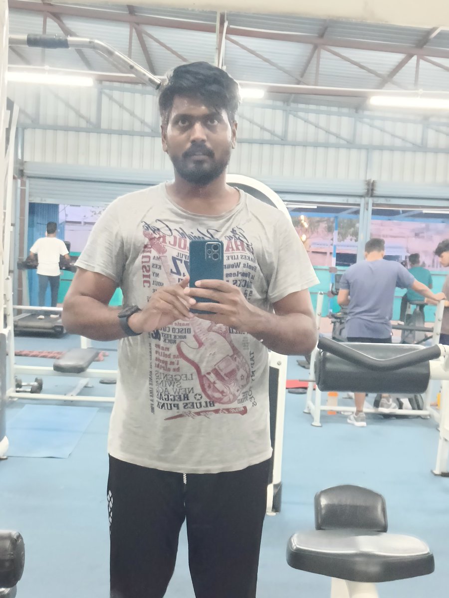 Ma mandalam kuruvruddulu cheppinatu follow aithunna 5km today also #FitnessGoals