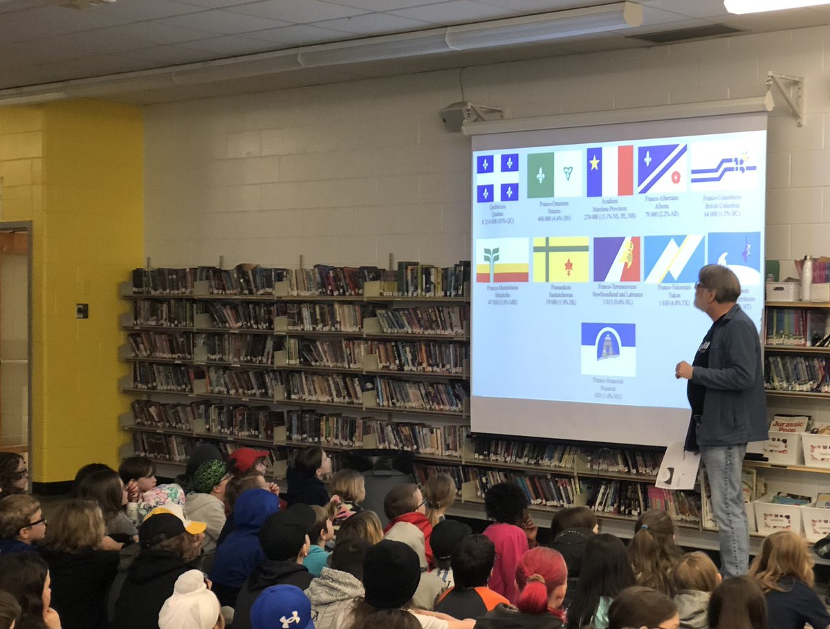 Merci Normand Dupont <a href="/CCFKingston/">Centre culturel Frontenac</a> d’être venu  <a href="/Welborne_LDSB/">@Welborne_LDSB</a> nous donner des idées pour nos drapeau “Welborne Francophile”!  The Welborne students are excited to start creating their very own “Welborne Francophile Flags”!