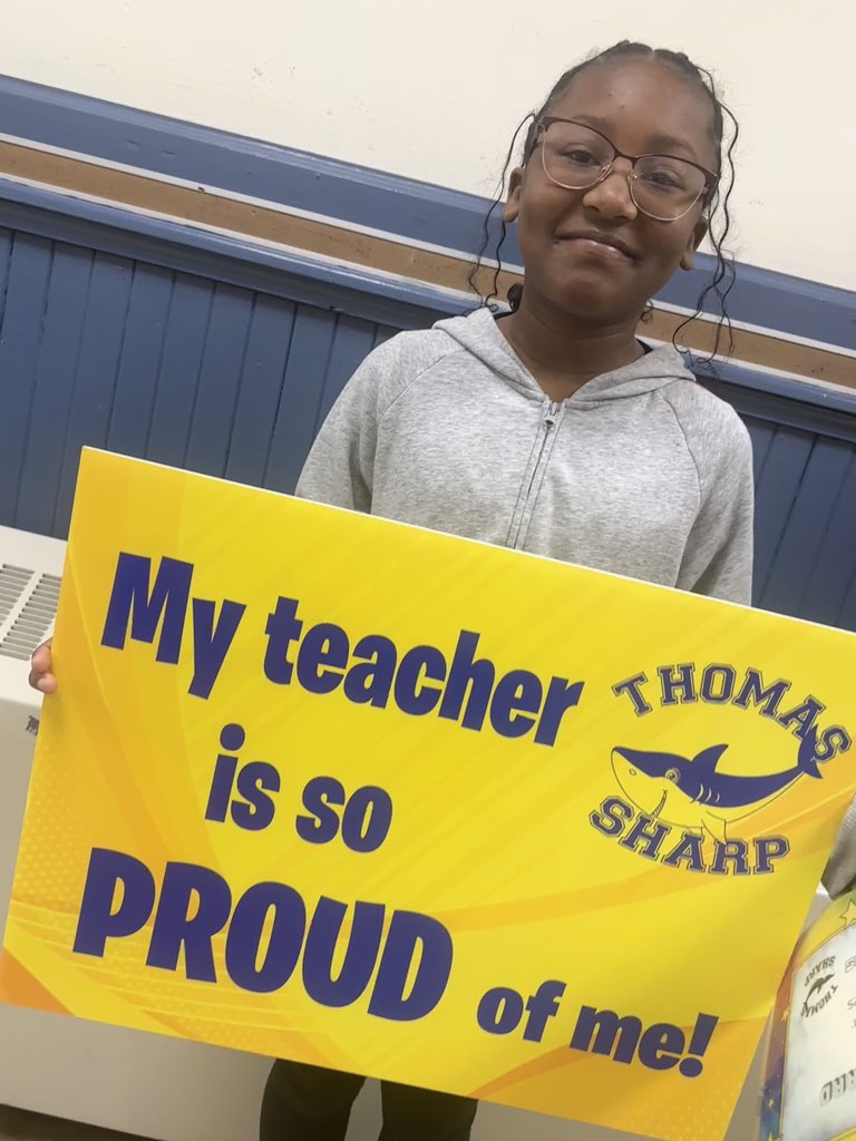 🌟 PROUD AWARD 🌟 

Erianna is a hardworking, caring, and dedicated student and classmate. She participates in the after school math program, takes saxophone lessons, and is a leader in her 4th grade class. Keep up the amazing work!