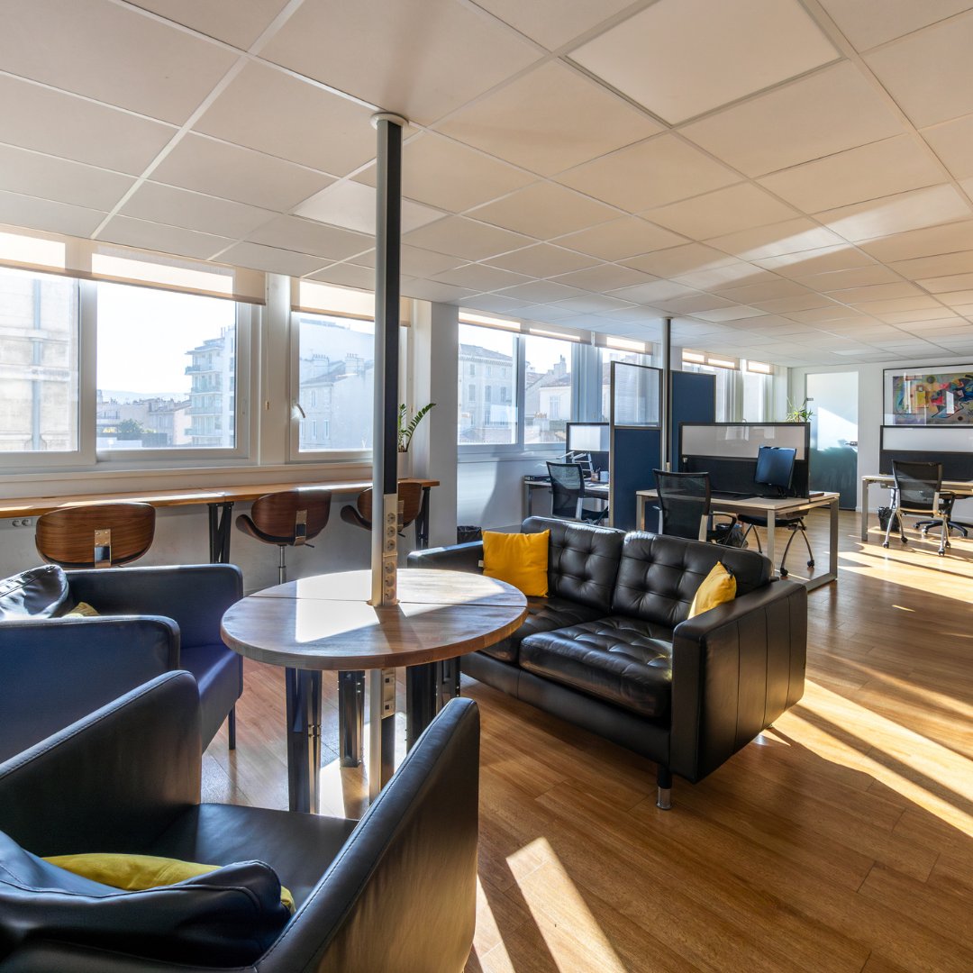 Coworking lumineux pour encore plus de créativité 😉
centreatlas.com/coworking-bure…

#coworkingmarseille #marseillemaville #businesscenter