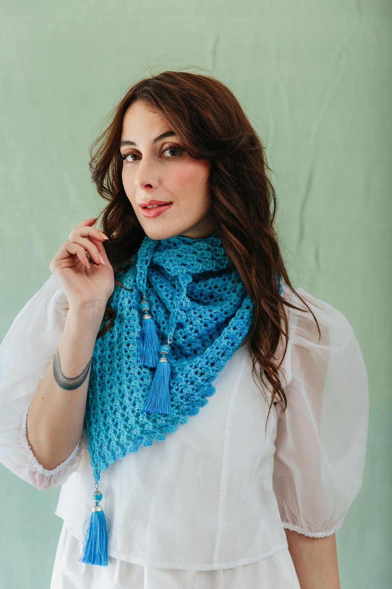 The Cloudbusting Shawl is just perfect for this time of year, designed by Helda Panagary it uses a sea-blue shade from Arastella 4ply Merino yarn to create a subtle two-tone effect. Find this pattern in Inside Crochet -- bit.ly/IC_167