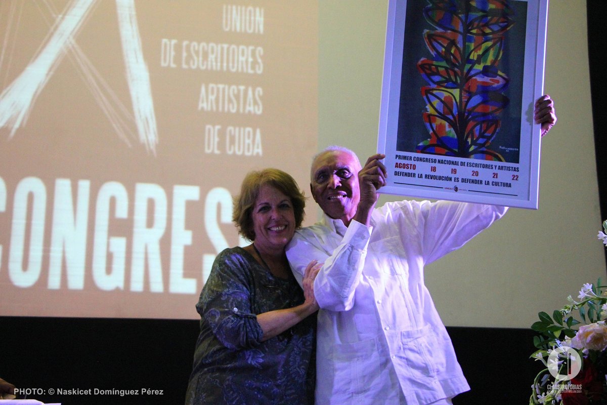 uneacstgo1's tweet photo. Momentos en la Asamblea de Balance del Comité Provincial de la UNEAC en Santiago de Cuba en el Cine Rialto. 
📸 Naskicet Dominguez Perez

#AsambleaDeBalance
#XCongresoUneac 
#LaCulturaEsLaPatria https://t.co/beDRJOIlpK