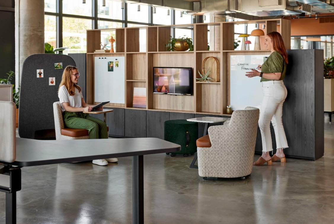 Is your space underutilized and impacting your productivity? Don't let inefficient space utilization hold your business back! At Kentwood Office, we're here to optimize every square foot for maximum functionality and revenue potential. hubs.ly/Q02sf7Y40