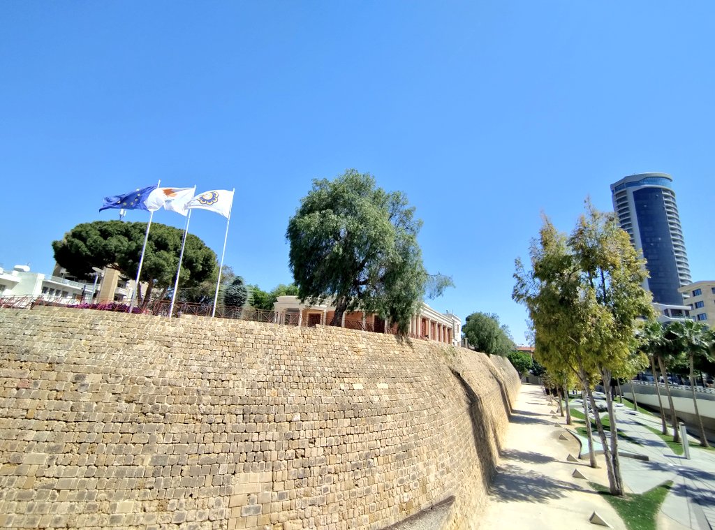 esil_sedi's tweet photo. While we get ready for the kick-off of the 2024 ESIL Research Forum tomorrow, we are excited to discover the charm of Nicosia, the lovely city hosting us this year 🤍🇨🇾🌞 

A special thanks to all our colleagues at @Law_UCY for making this happen 🙏🏻👏🏻

#ESILRF2024 https://t.co/fEbvkpX3vP