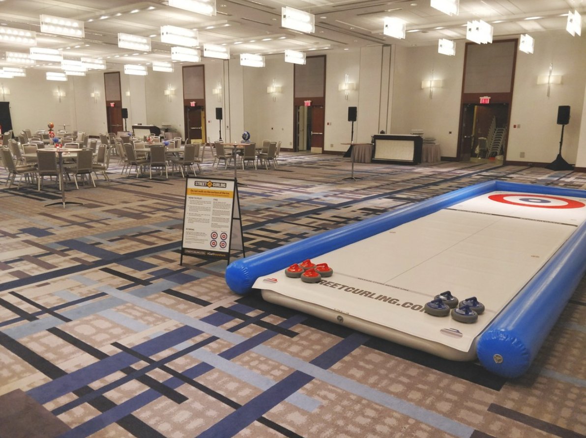 Looking to punch up the fun at your next corporate meeting or event? Add a Street Curling Express rink and watch the magic happen! Learn more at streetcurling.com/street-curling… 

#CurlAnywhere #Curling #StreetCurling #ExpressRink #CorporateEvent #UniqueEvent