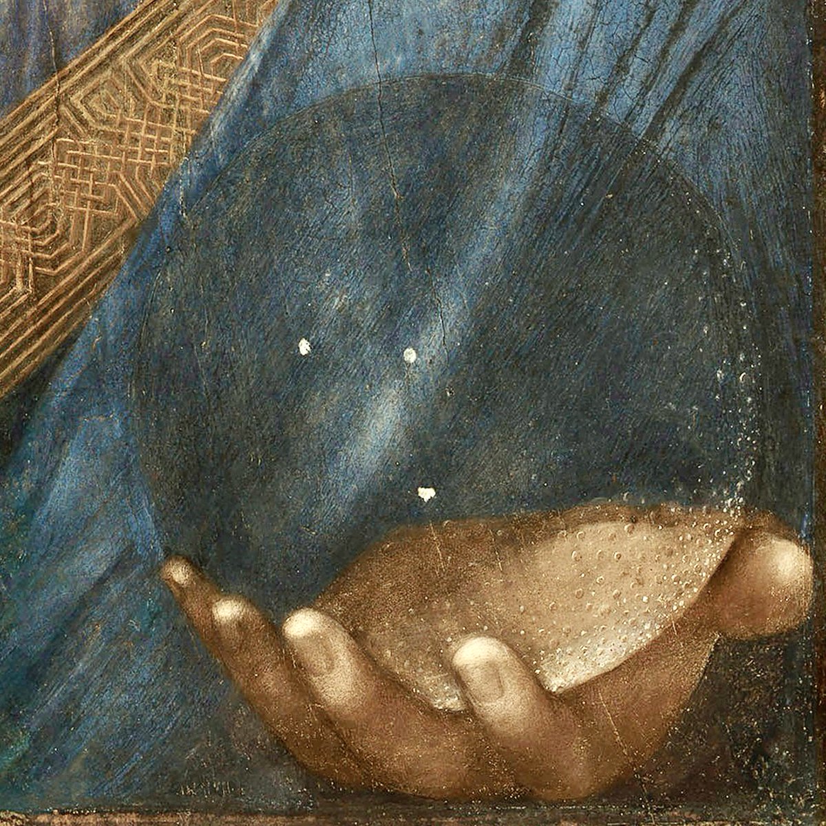 The crystal orb in Christ's hand might also reveal something: it doesn't magnify or invert what's behind it, as solid glass would. Leonardo (an expert on optics) would have known that Christ's robe would be distorted through it.