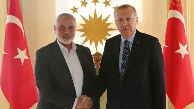 Hamas, Erdoğan'ın 'Kuvay-ı Milliye ne ise Hamas da işte aynen odur' sözlerini takdirle karşıladıklarını ve bundan gurur duyduklarını açıkladı Erdoğan, Hamas Siyasi Büro Başkanı İsmail Haniye'nin haftasonu Türkiye'ye geleceğini duyurmuştu