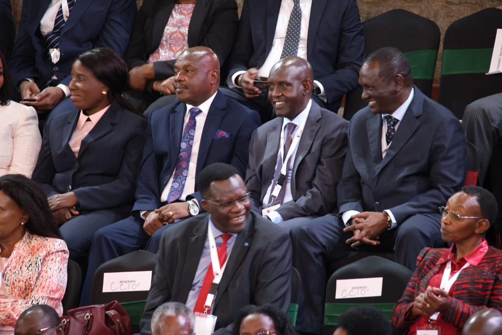 TourismKE_'s tweet image. 1/2 PS Tourism @ololtuaa today joined H. E President @WilliamsRuto , Deputy President @rigathi, Prime Cabinet Secretary @MusaliaMudavadi, Attorney General @HonJBMuturi and other national leaders during the Third National Wage Bill Conference (NWBC) at @Bomasofkenya
#Towards 35%