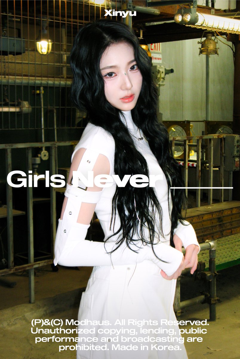 tripleS Xinyu シンウィー QR未使用 FC継続特典 352A triples Xinyu AA352a 日本FC更新特典 シンウィー 난 너의 Sunshine