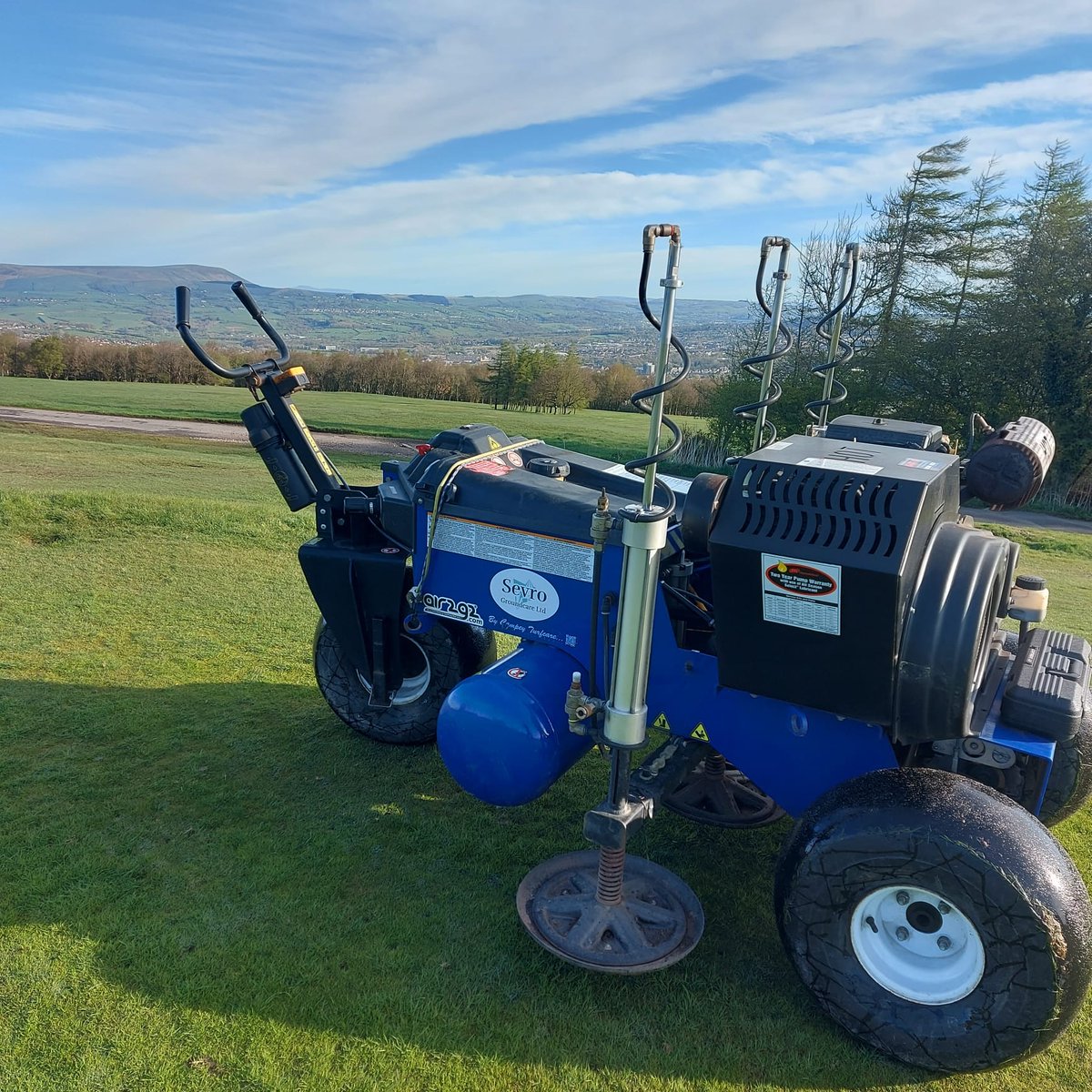 Air2g2 Hire North West from Sevro Groundcare Ltd tweet media